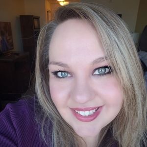 Meet your Posher, Elisha